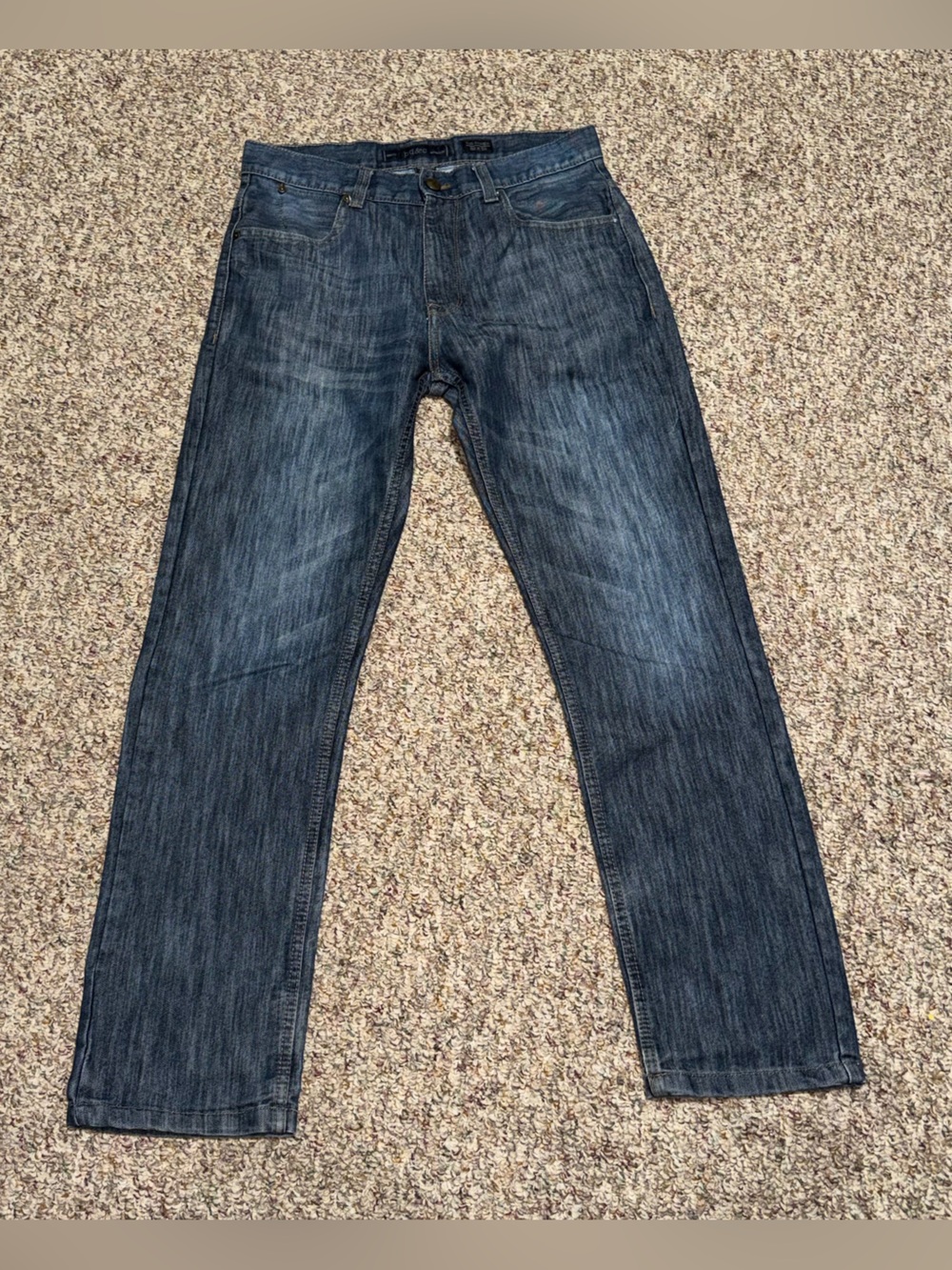 Men's size 32 jeans Dark Wash Blue Jeans - Classic Straight Fit relaxed